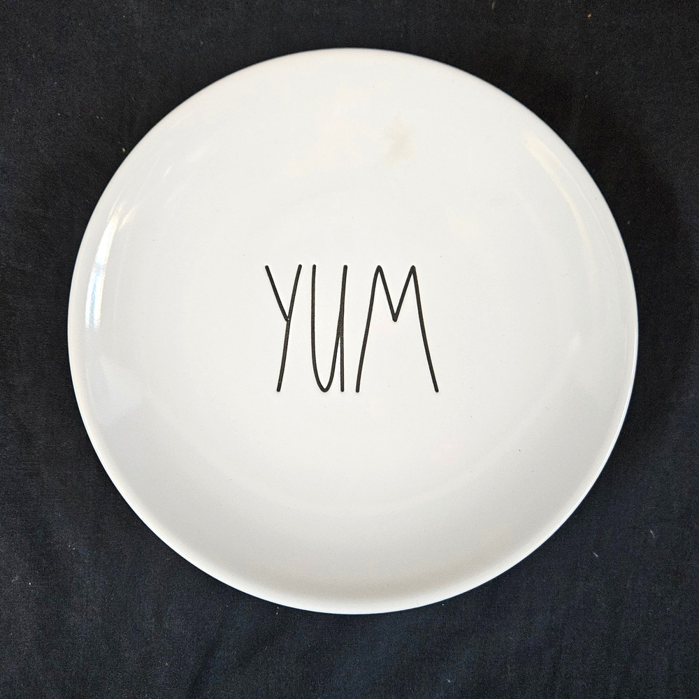Rae Dunn Artisan Collection Yum White Plate‎ Farmhouse 6.25"
